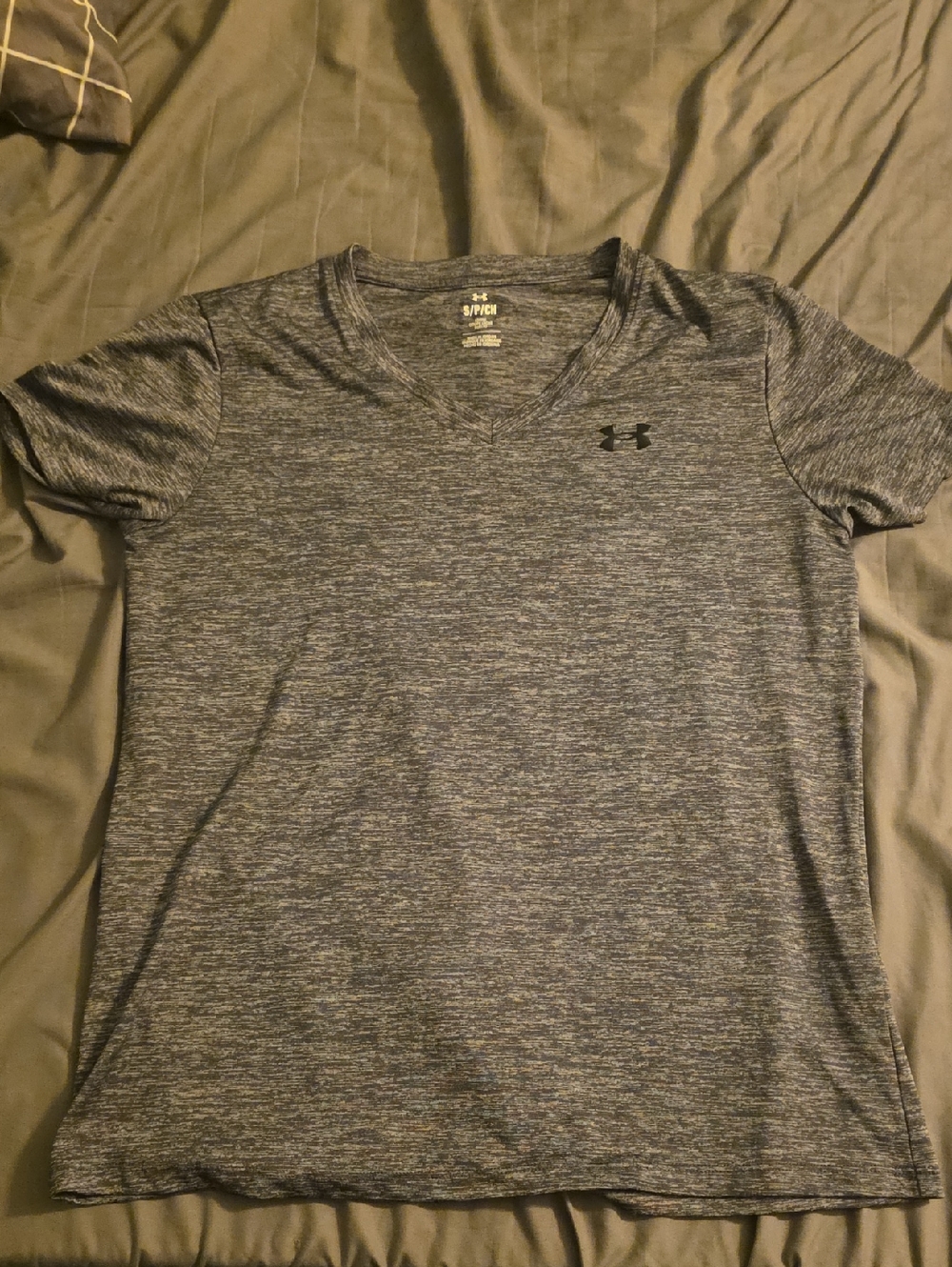 Under Armour Charcoal/Black Heather V-Neck Performance Tee